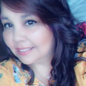 Meet your Posher, Denise